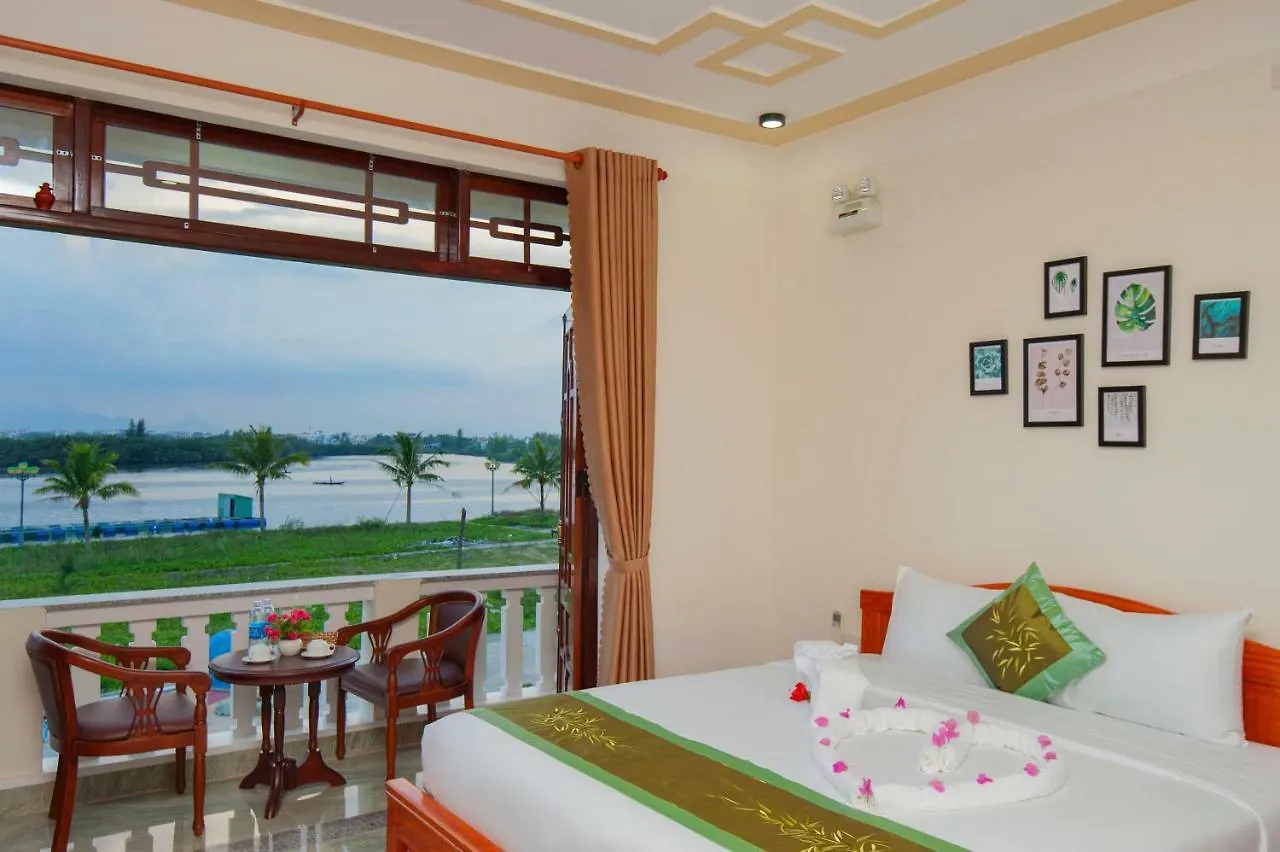Riverside Sunset Homestay Hoi An