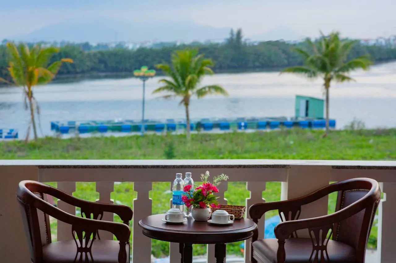 Riverside Sunset Homestay Hoi An