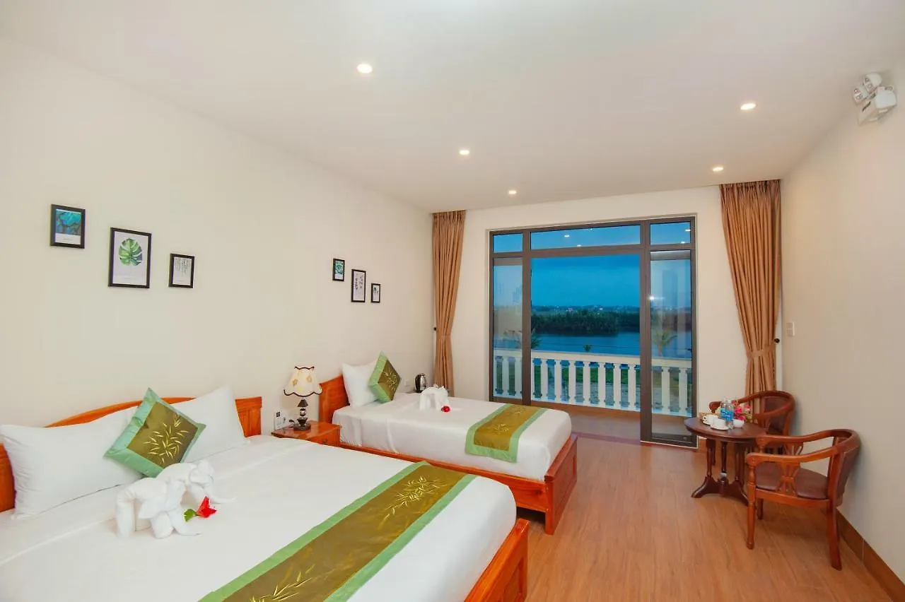 Riverside Sunset Homestay Hoi An