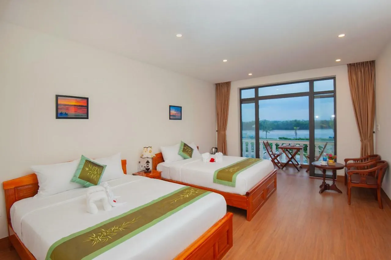 Riverside Sunset Homestay Hoi An