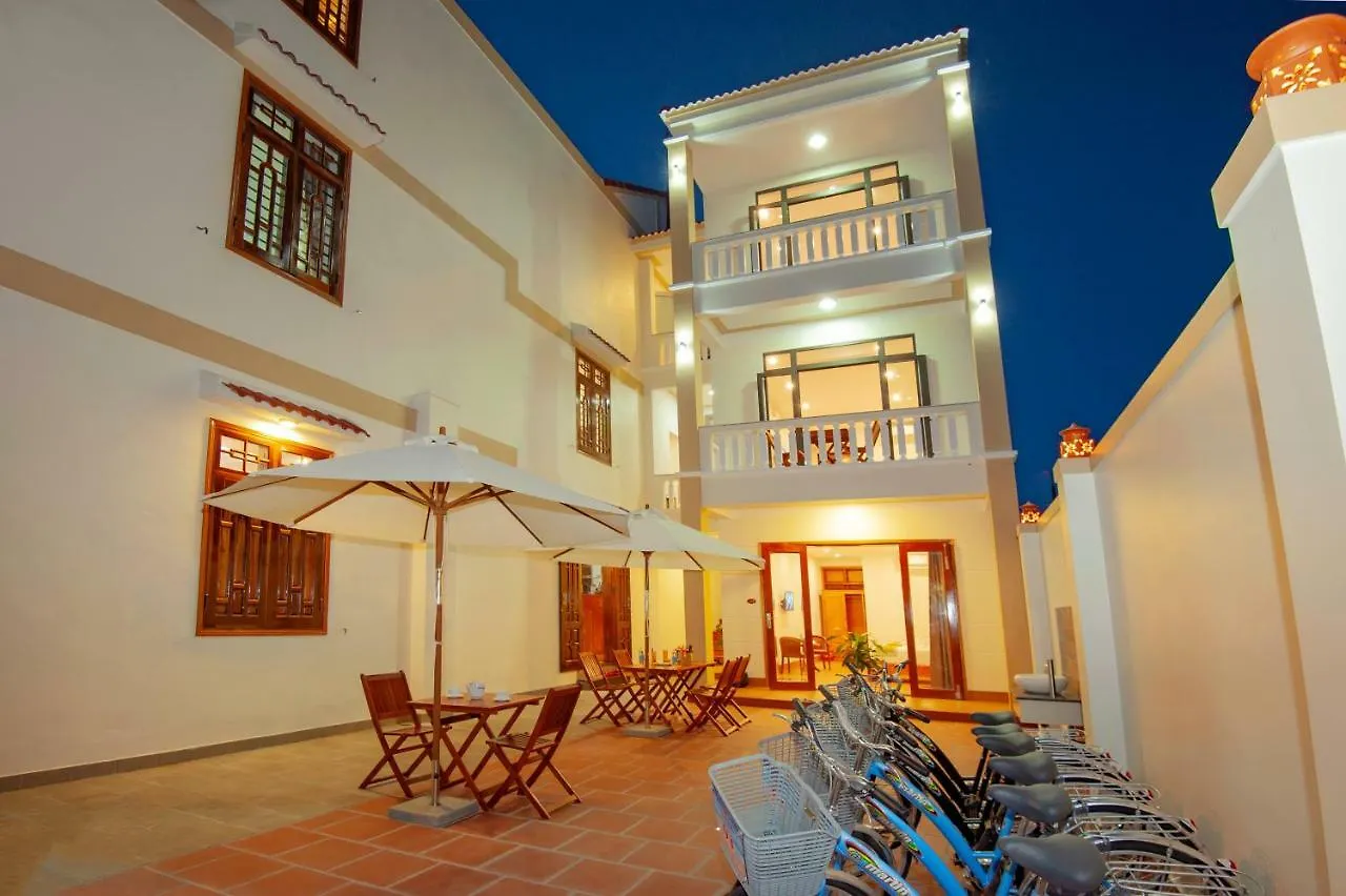 Riverside Sunset Homestay Hoi An