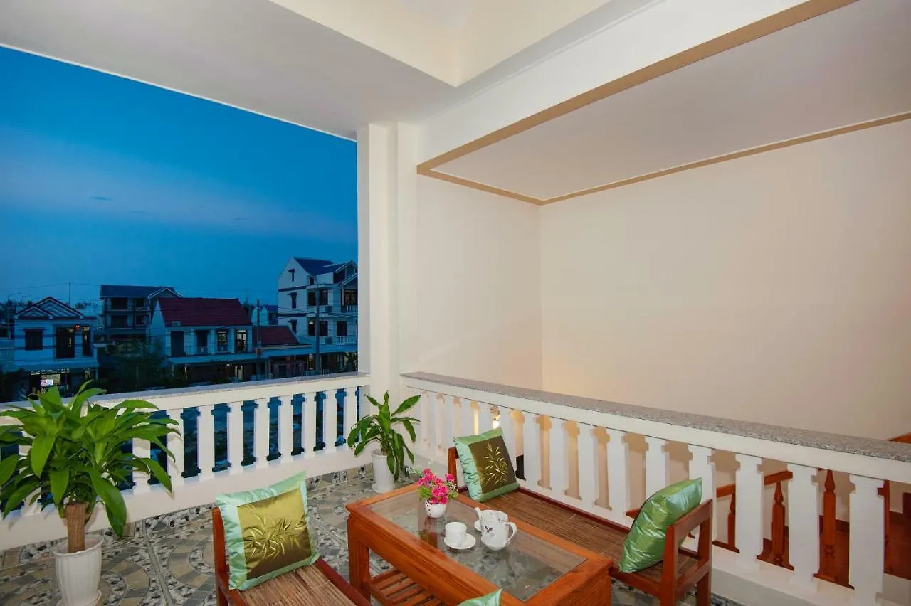 Riverside Sunset Homestay Hoi An