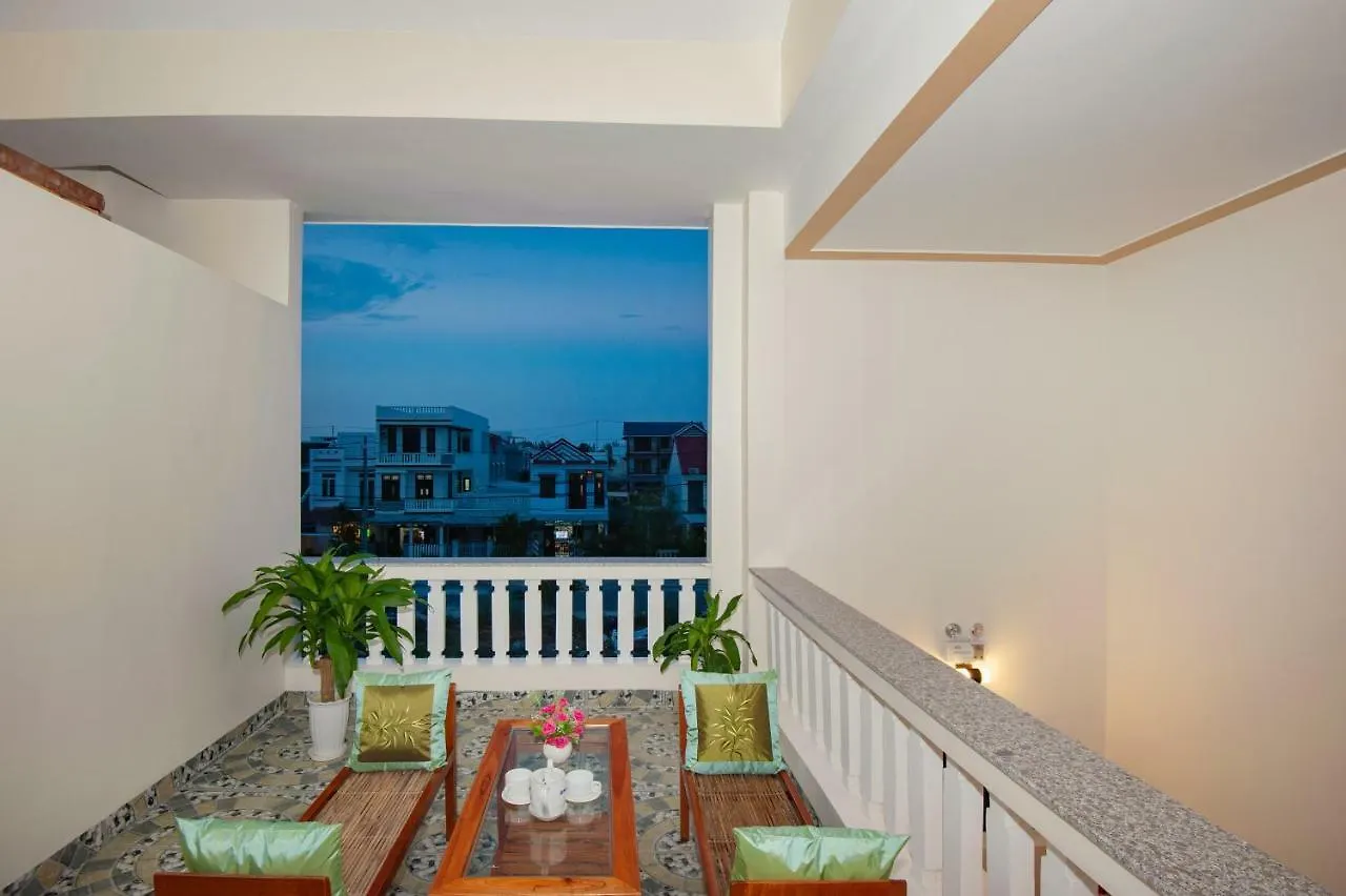 Riverside Sunset Homestay Hoi An