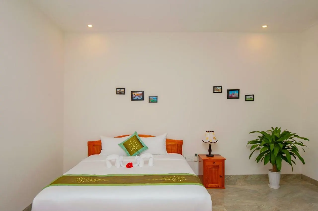 Riverside Sunset Homestay Hoi An